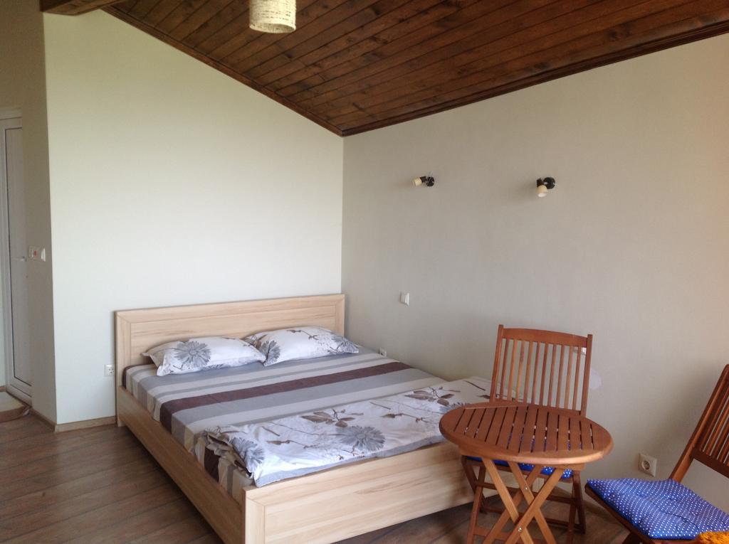 Faina Guest House Резово Экстерьер фото