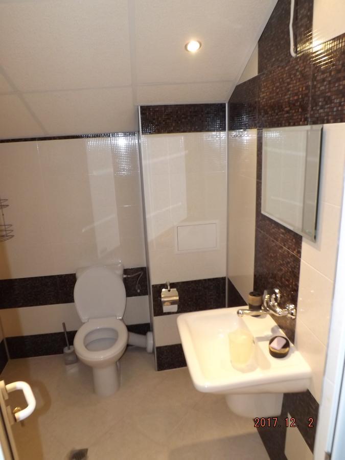 Faina Guest House Резово Экстерьер фото
